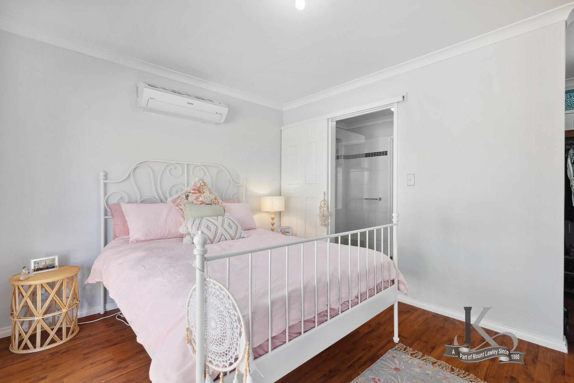 4/14 Skytown Place QUEENS PARK WA 6107 Irving & Keenan