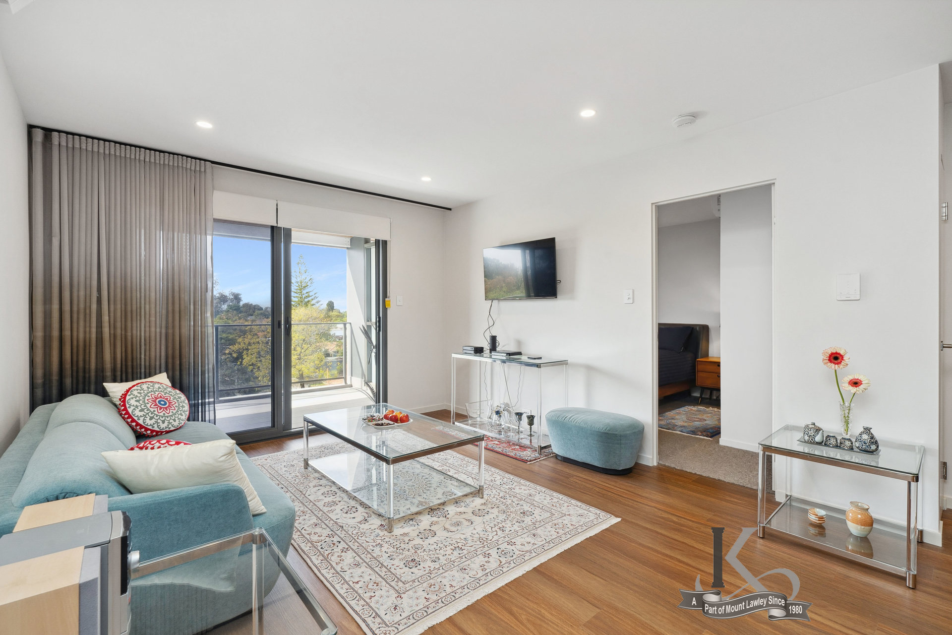 29/61 Waverley Street DIANELLA WA 6059 Irving & Keenan