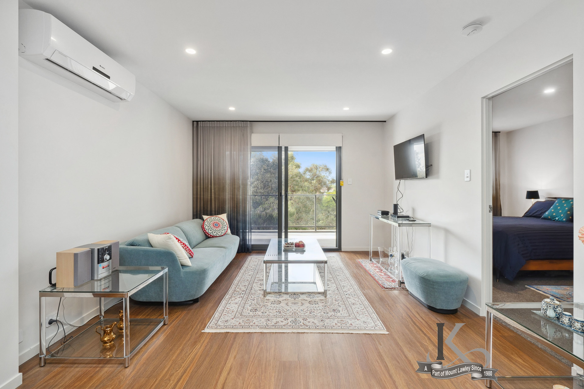 29/61 Waverley Street DIANELLA WA 6059 Irving & Keenan